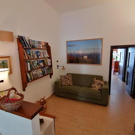 Il Sorriso Apartment Orvinio ภายนอก รูปภาพ