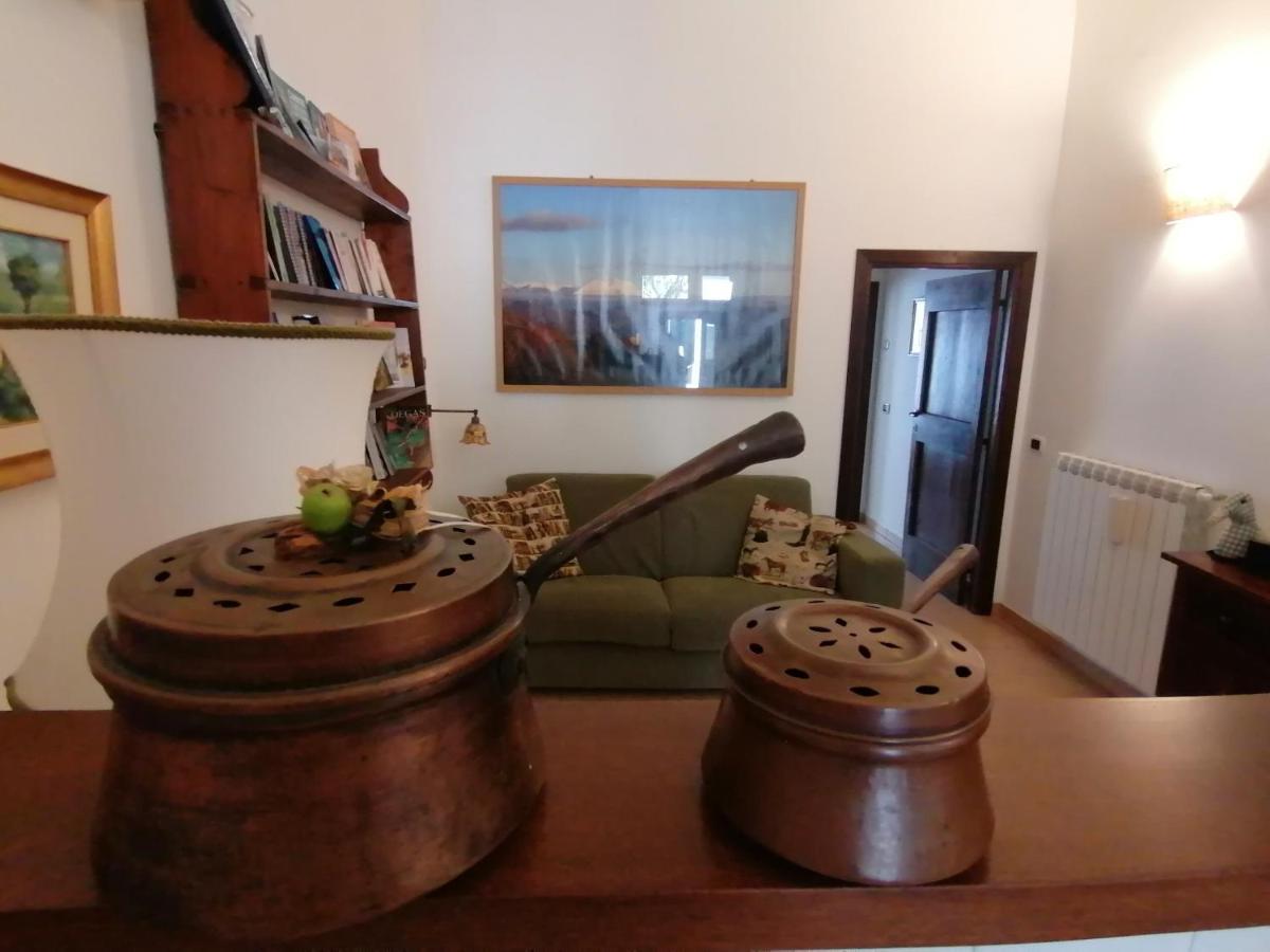 Il Sorriso Apartment Orvinio ภายนอก รูปภาพ