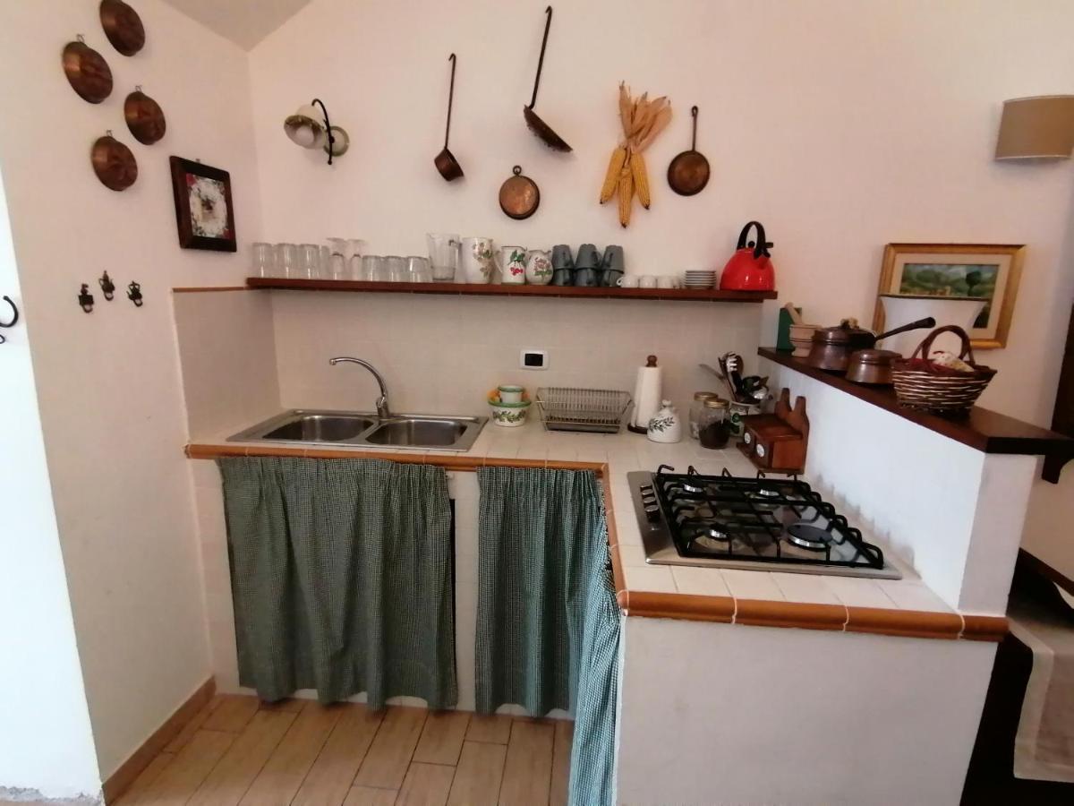 Il Sorriso Apartment Orvinio ภายนอก รูปภาพ