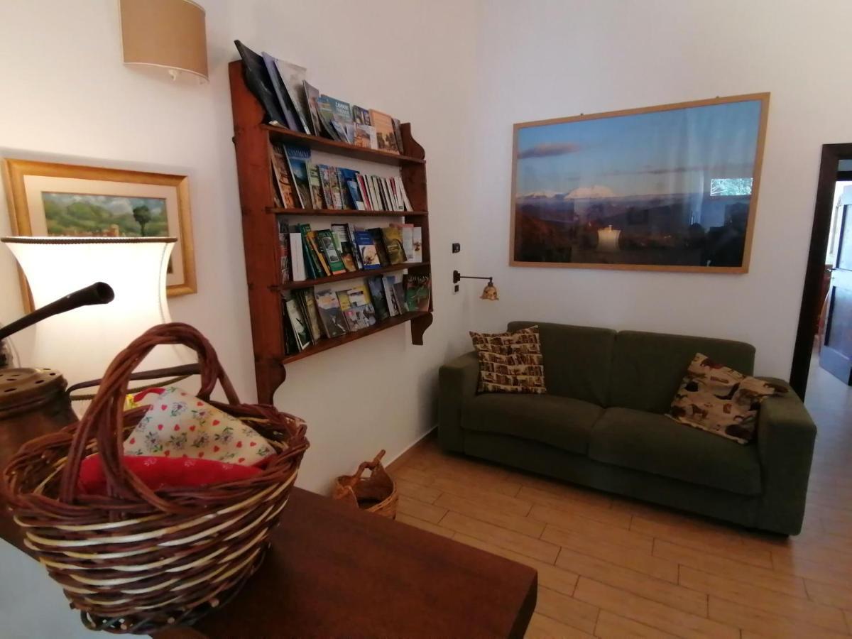 Il Sorriso Apartment Orvinio ภายนอก รูปภาพ